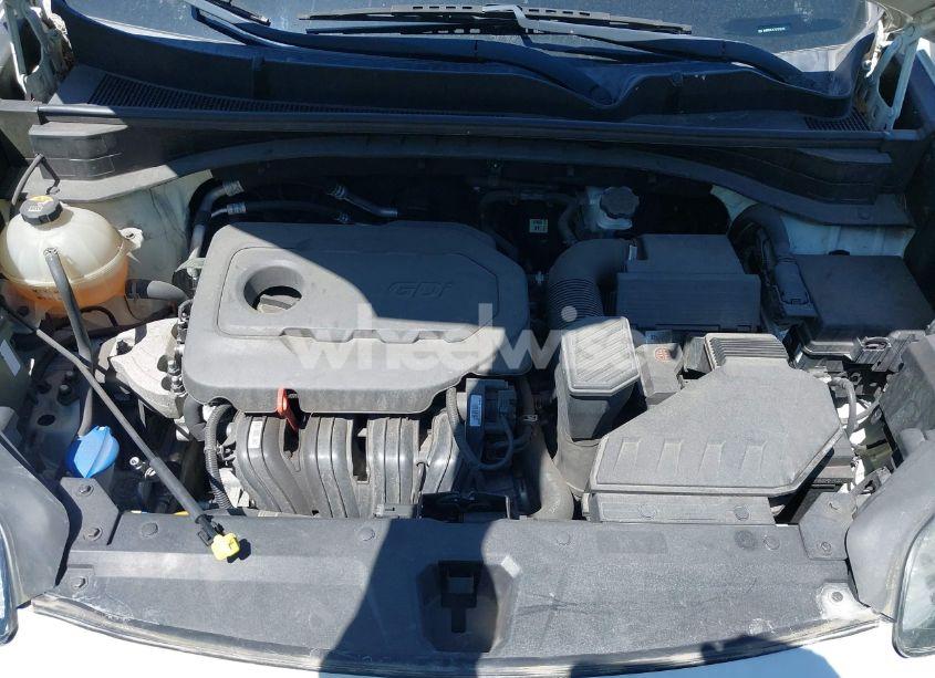 Photo 10 of 2018 Kia Sportage LX (VIN KNDPMCAC5J7372245)