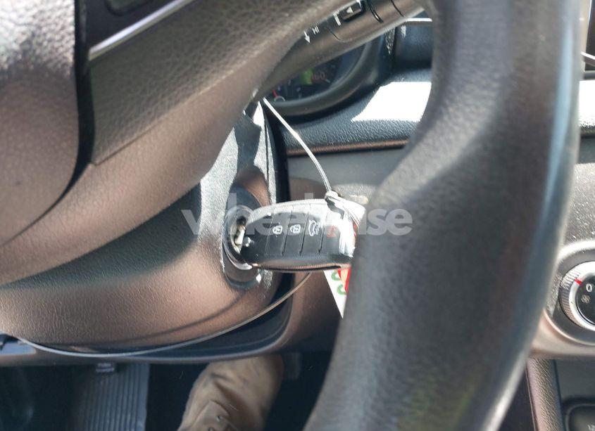 Photo 11 of 2018 Kia Sportage LX (VIN KNDPMCAC5J7372245)