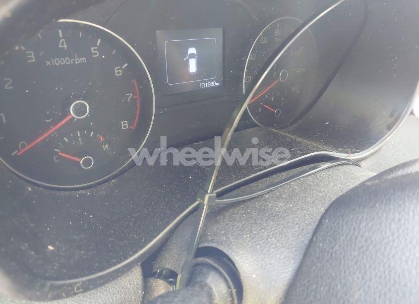 Photo 15 of 2019 Kia Sportage LX (VIN KNDPMCAC5K7608992)