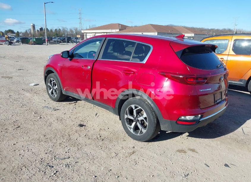 Photo 3 of 2021 Kia Sportage LX (VIN KNDPMCAC5M7911502)