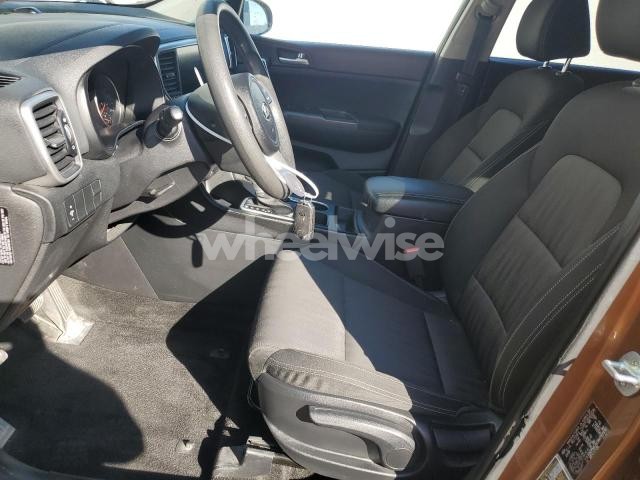 Photo 11 of 2021 KIA SPORTAGE LX (VIN KNDPMCAC5M7925092)