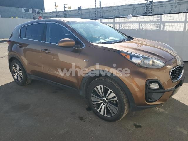 Photo 3 of 2021 KIA SPORTAGE LX (VIN KNDPMCAC5M7925092)