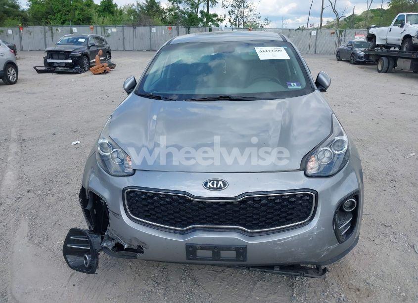 Photo 12 of 2019 Kia Sportage LX (VIN KNDPMCAC6K7624165)