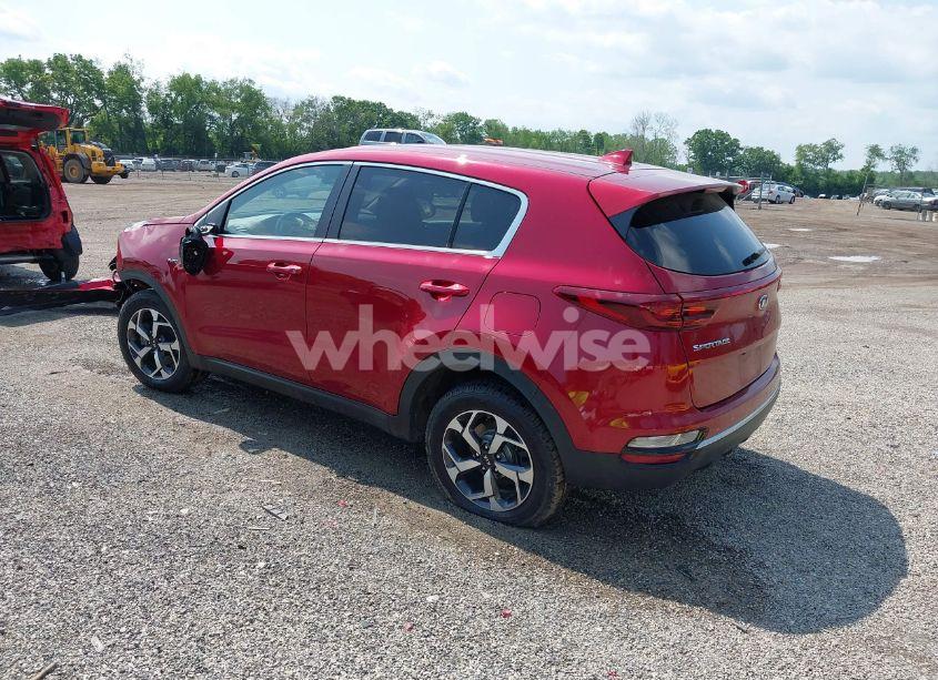 Photo 3 of 2020 Kia Sportage LX (VIN KNDPMCAC6L7643302)