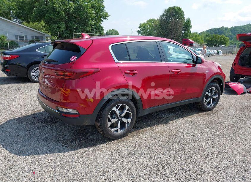 Photo 4 of 2020 Kia Sportage LX (VIN KNDPMCAC6L7643302)