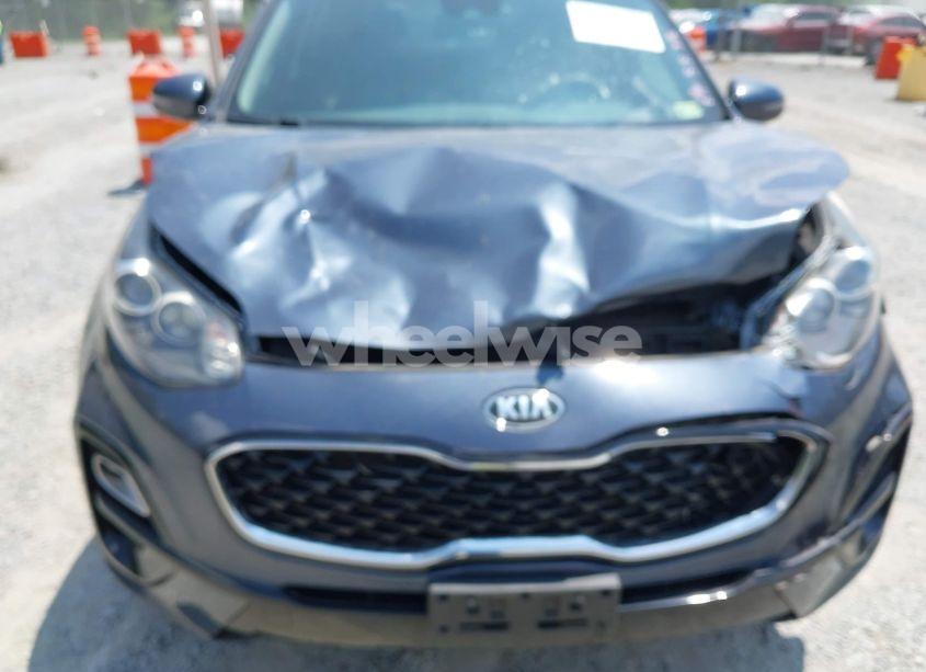 Photo 6 of 2020 Kia Sportage LX (VIN KNDPMCAC7L7683694)