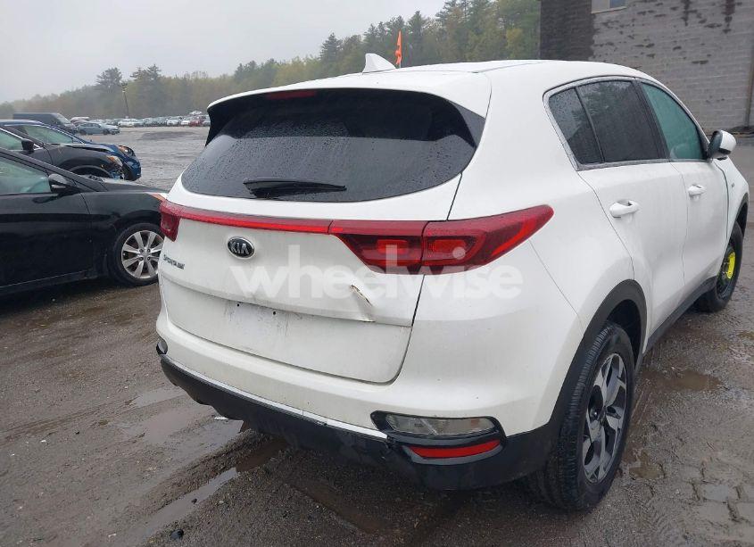 Photo 16 of 2022 Kia Sportage LX (VIN KNDPMCAC7N7008656)