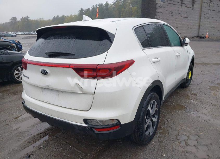 Photo 4 of 2022 Kia Sportage LX (VIN KNDPMCAC7N7008656)