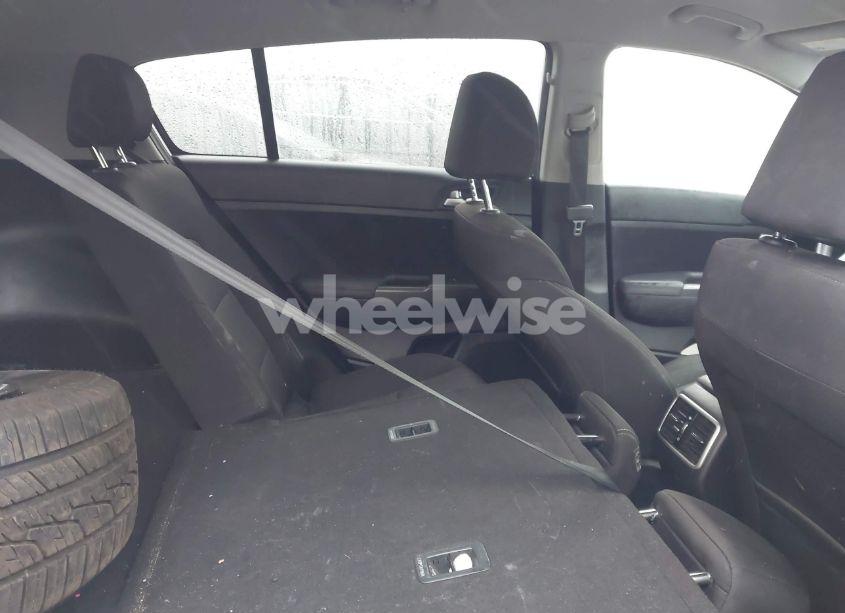 Photo 8 of 2022 Kia Sportage LX (VIN KNDPMCAC7N7008656)