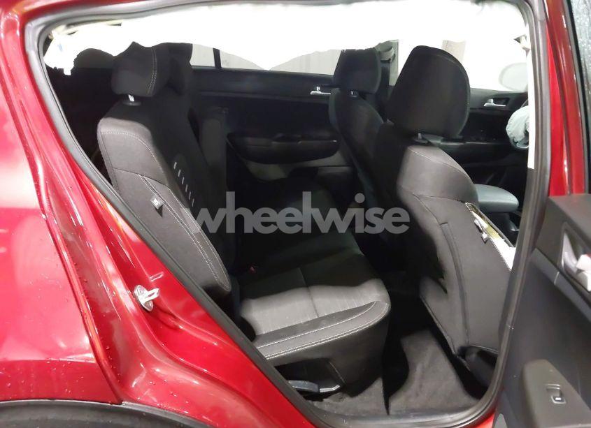 Photo 8 of 2022 Kia Sportage LX (VIN KNDPMCAC7N7020497)