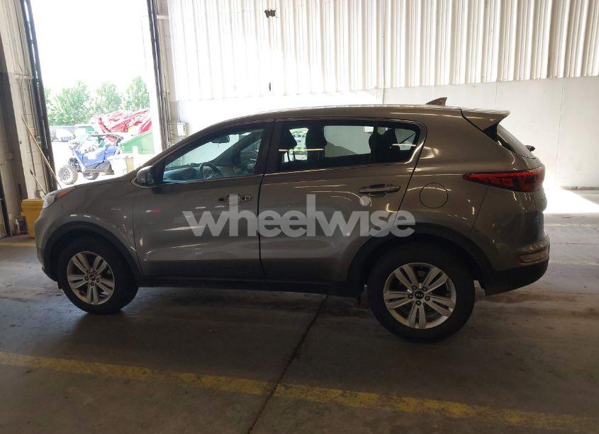 Photo 14 of 2017 Kia Sportage LX (VIN KNDPMCAC8H7135999)