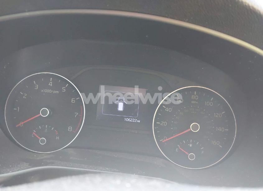 Photo 15 of 2018 Kia Sportage LX (VIN KNDPMCAC8J7487714)