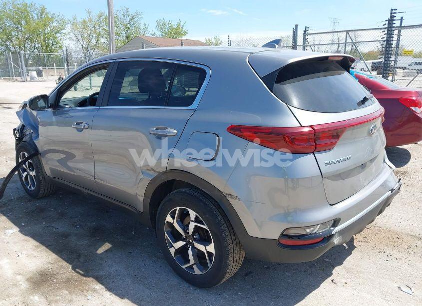 Photo 3 of 2022 Kia Sportage LX (VIN KNDPMCAC8N7000646)