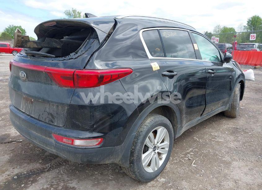 Photo 4 of 2017 Kia Sportage LX (VIN KNDPMCAC9H7178960)