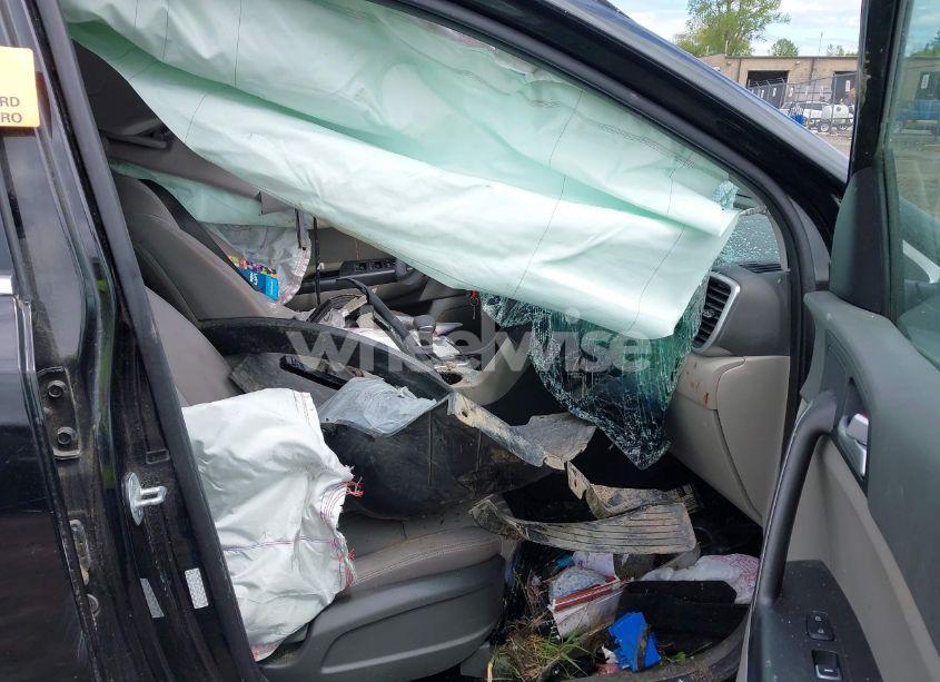 Photo 5 of 2017 Kia Sportage LX (VIN KNDPMCAC9H7178960)