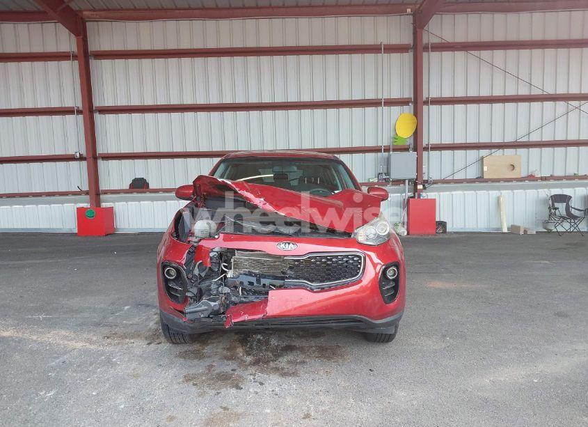 Photo 13 of 2018 Kia Sportage LX (VIN KNDPMCAC9J7386293)