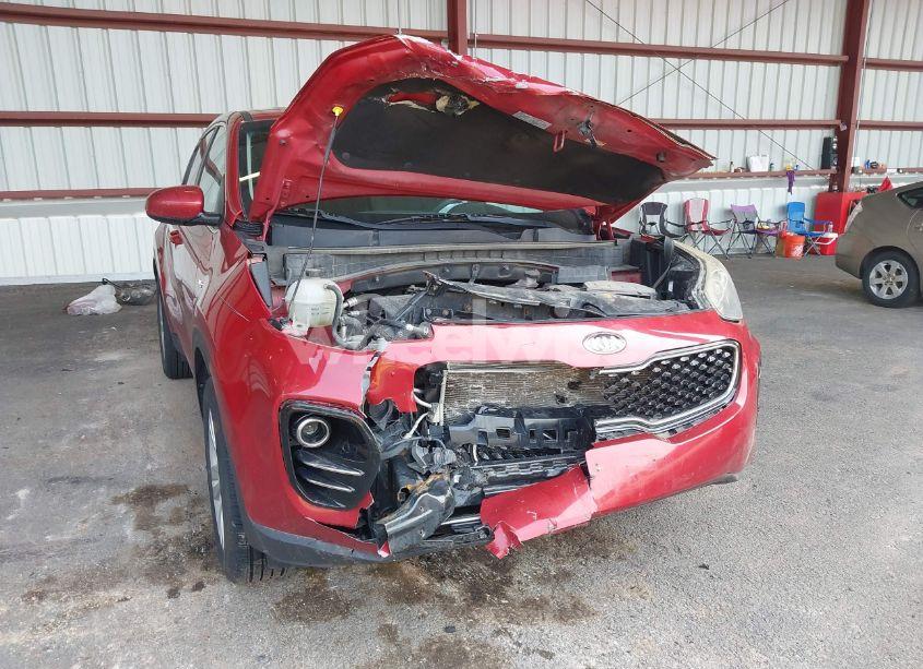 Photo 6 of 2018 Kia Sportage LX (VIN KNDPMCAC9J7386293)