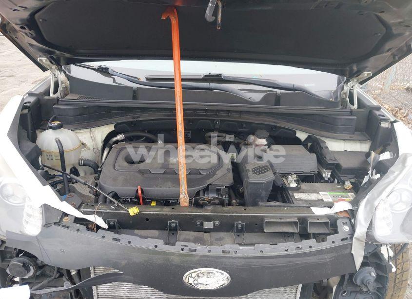 Photo 10 of 2019 Kia Sportage LX (VIN KNDPMCAC9K7590335)