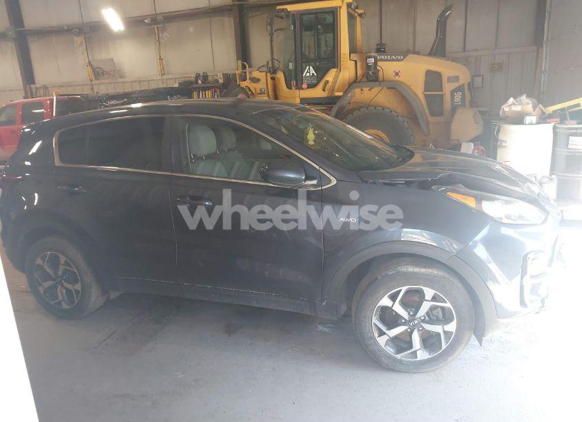 Photo 13 of 2020 Kia Sportage LX (VIN KNDPMCAC9L7797924)