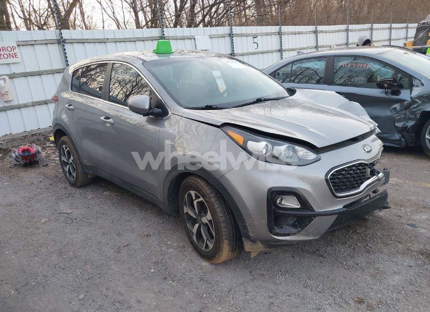 2021 Kia Sportage LX (VIN KNDPMCAC9M7917898) main photo