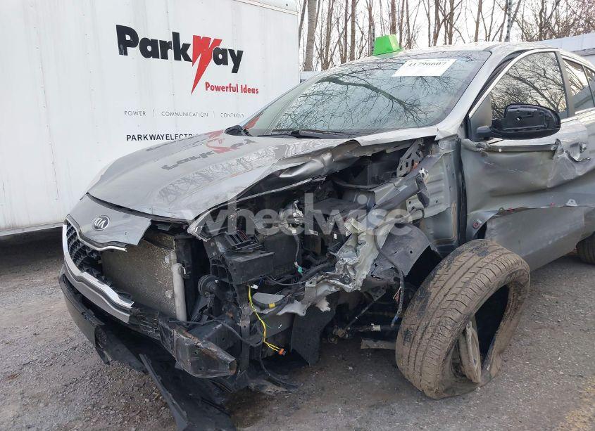 Photo 6 of 2021 Kia Sportage LX (VIN KNDPMCAC9M7917898)