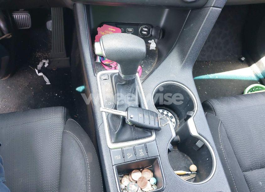 Photo 11 of 2017 Kia Sportage LX (VIN KNDPMCACXH7122834)