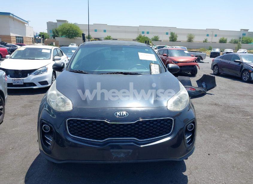 Photo 13 of 2017 Kia Sportage LX (VIN KNDPMCACXH7122834)