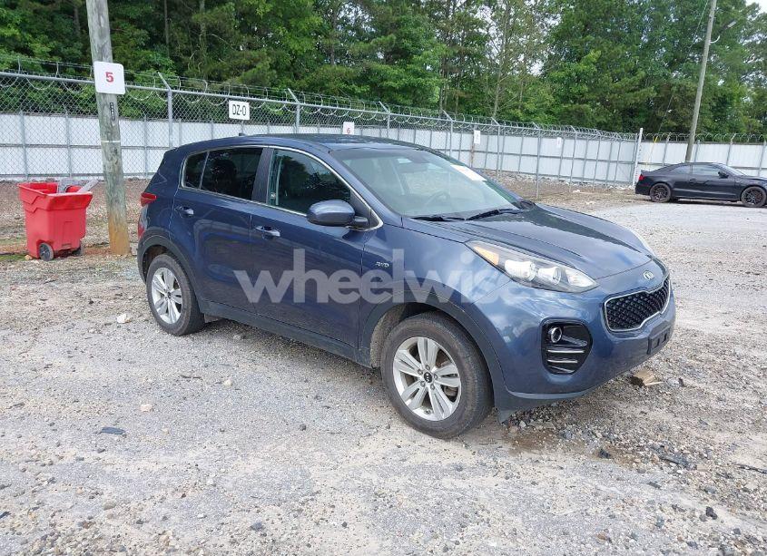 2017 Kia Sportage LX (VIN KNDPMCACXH7243055) main photo