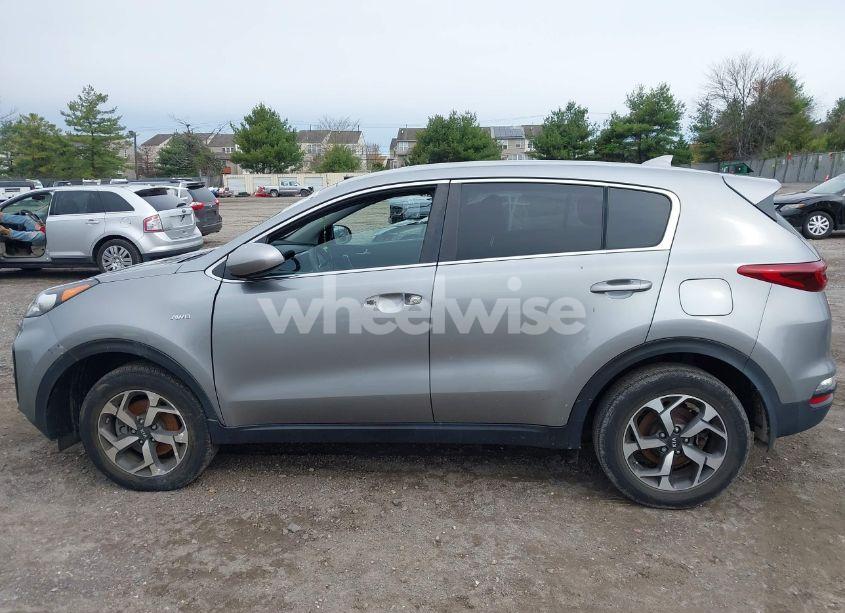 Photo 14 of 2020 Kia Sportage LX (VIN KNDPMCACXL7781585)