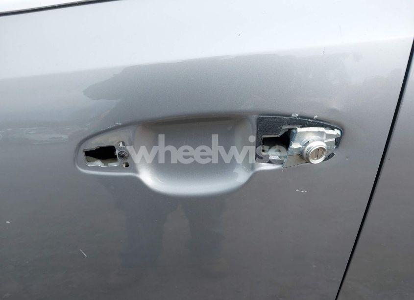 Photo 17 of 2020 Kia Sportage LX (VIN KNDPMCACXL7781585)