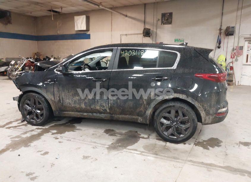Photo 14 of 2022 Kia Sportage LX (VIN KNDPMCACXN7002186)