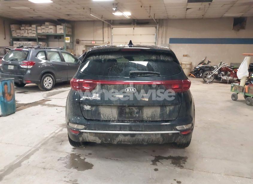 Photo 16 of 2022 Kia Sportage LX (VIN KNDPMCACXN7002186)