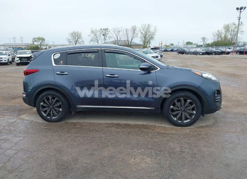 Photo 13 of 2018 Kia Sportage EX (VIN KNDPN3AC0J7477840)