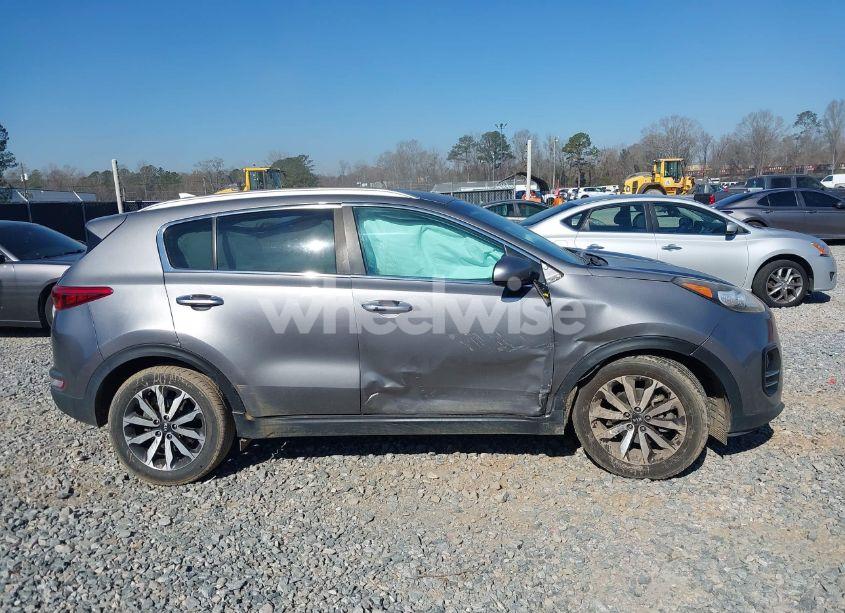 Photo 13 of 2017 Kia Sportage EX (VIN KNDPN3AC2H7293767)
