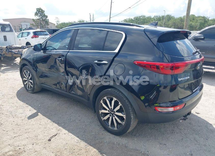 Photo 3 of 2019 Kia Sportage EX (VIN KNDPN3AC3K7543282)
