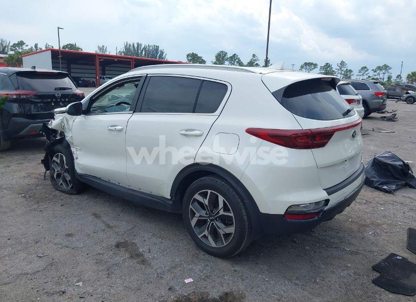 Photo 3 of 2021 Kia Sportage EX (VIN KNDPN3AC5M7856515)