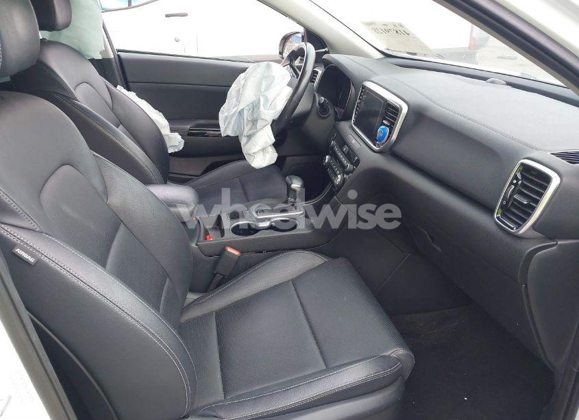 Photo 5 of 2021 Kia Sportage EX (VIN KNDPN3AC5M7856515)