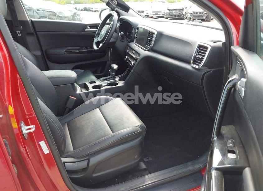 Photo 5 of 2022 Kia Sportage EX (VIN KNDPN3AC5N7990717)