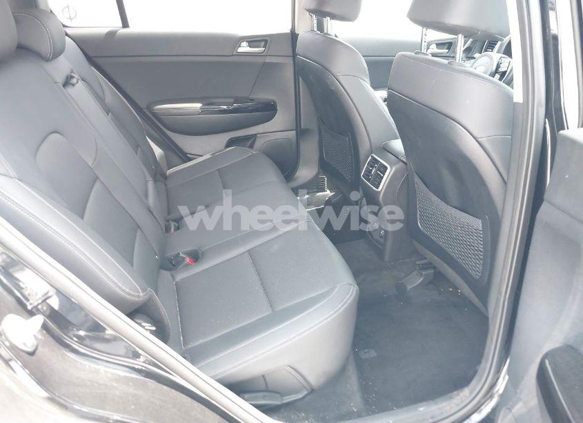 Photo 8 of 2022 Kia Sportage EX (VIN KNDPN3AC6N7007642)