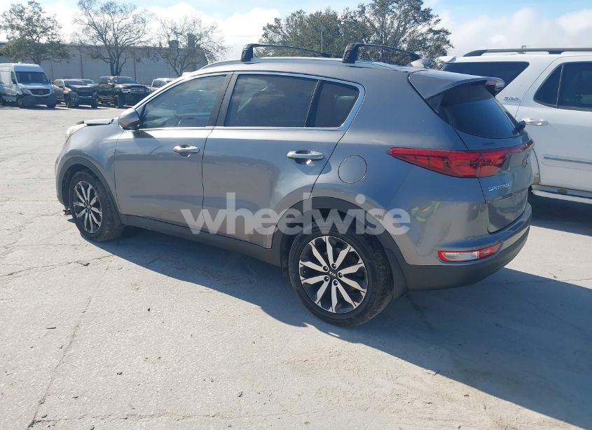 Photo 3 of 2017 Kia Sportage EX (VIN KNDPN3AC7H7233998)