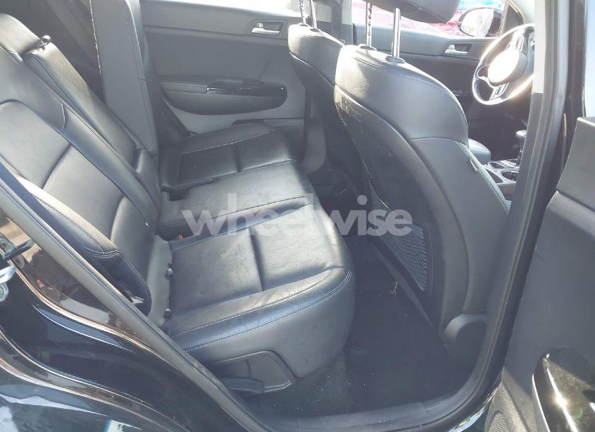 Photo 8 of 2018 Kia Sportage EX (VIN KNDPN3ACXJ7311177)