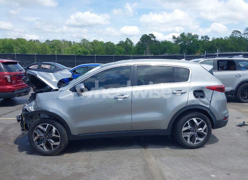 Photo 15 of 2020 Kia Sportage EX (VIN KNDPN3ACXL7779610)
