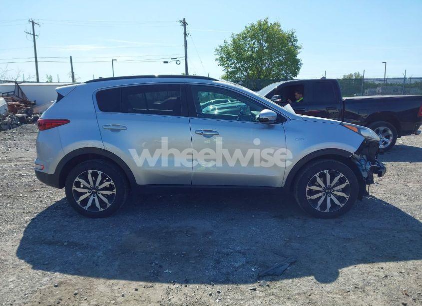 Photo 12 of 2019 Kia Sportage EX (VIN KNDPNCAC4K7535031)