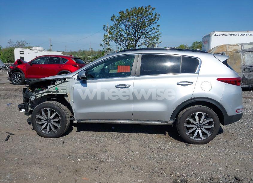 Photo 13 of 2019 Kia Sportage EX (VIN KNDPNCAC4K7535031)