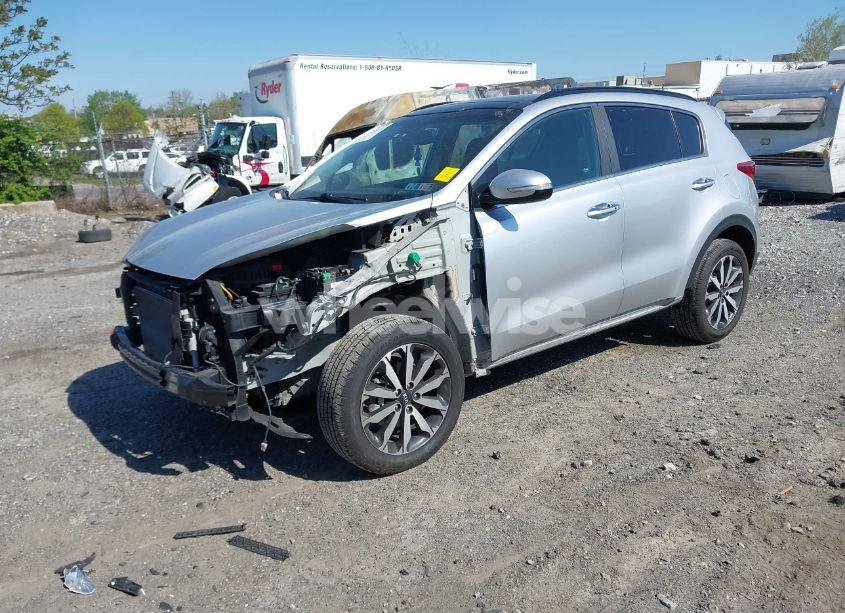 Photo 2 of 2019 Kia Sportage EX (VIN KNDPNCAC4K7535031)