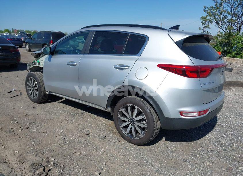 Photo 3 of 2019 Kia Sportage EX (VIN KNDPNCAC4K7535031)