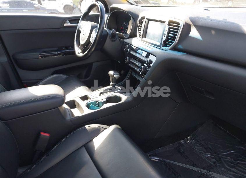 Photo 5 of 2019 Kia Sportage EX (VIN KNDPNCAC4K7535031)