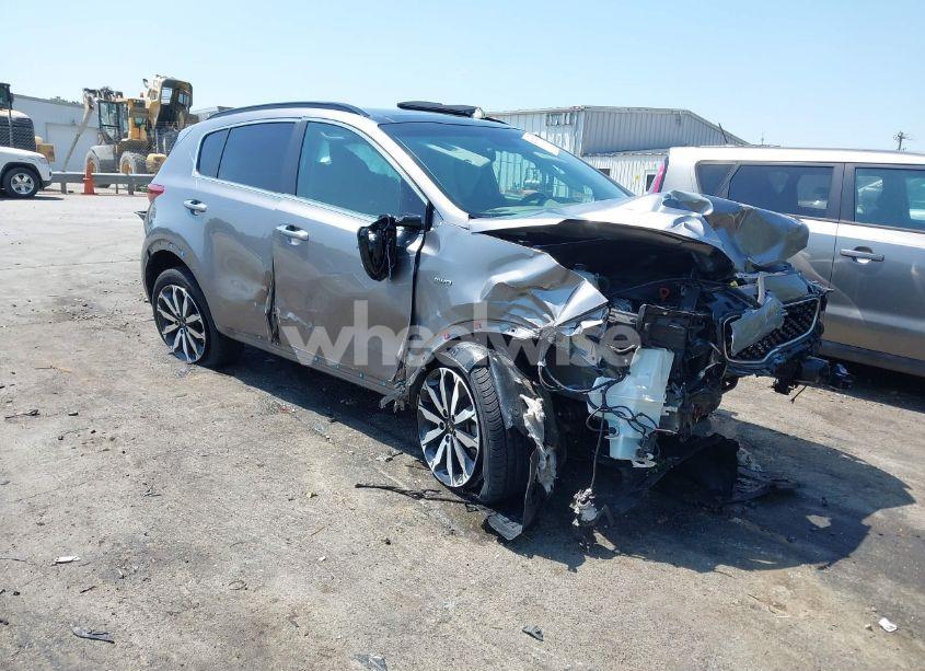 2018 Kia Sportage EX (VIN KNDPNCAC6J7401698) main photo