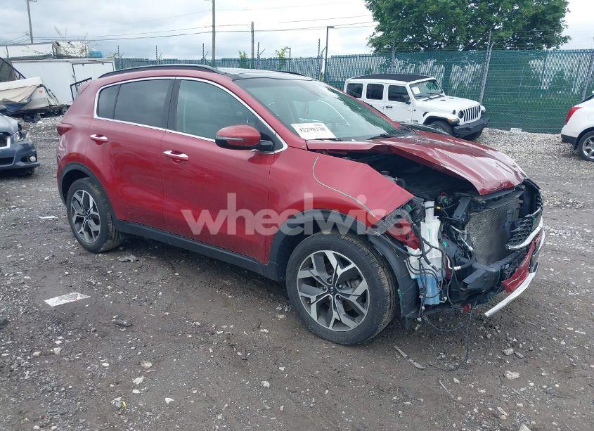 2020 Kia Sportage EX (VIN KNDPNCAC6L7631566) main photo