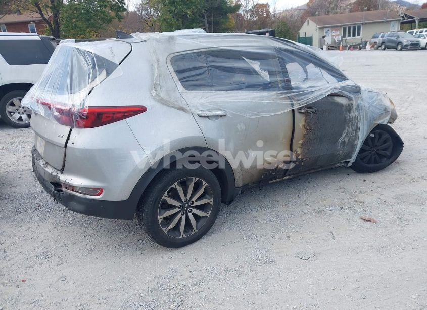 Photo 4 of 2017 Kia Sportage EX (VIN KNDPNCAC7H7138499)